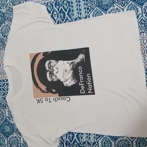 Unisex chimp tshirt. Fun shirt to wear.